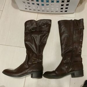 Brown calf boots